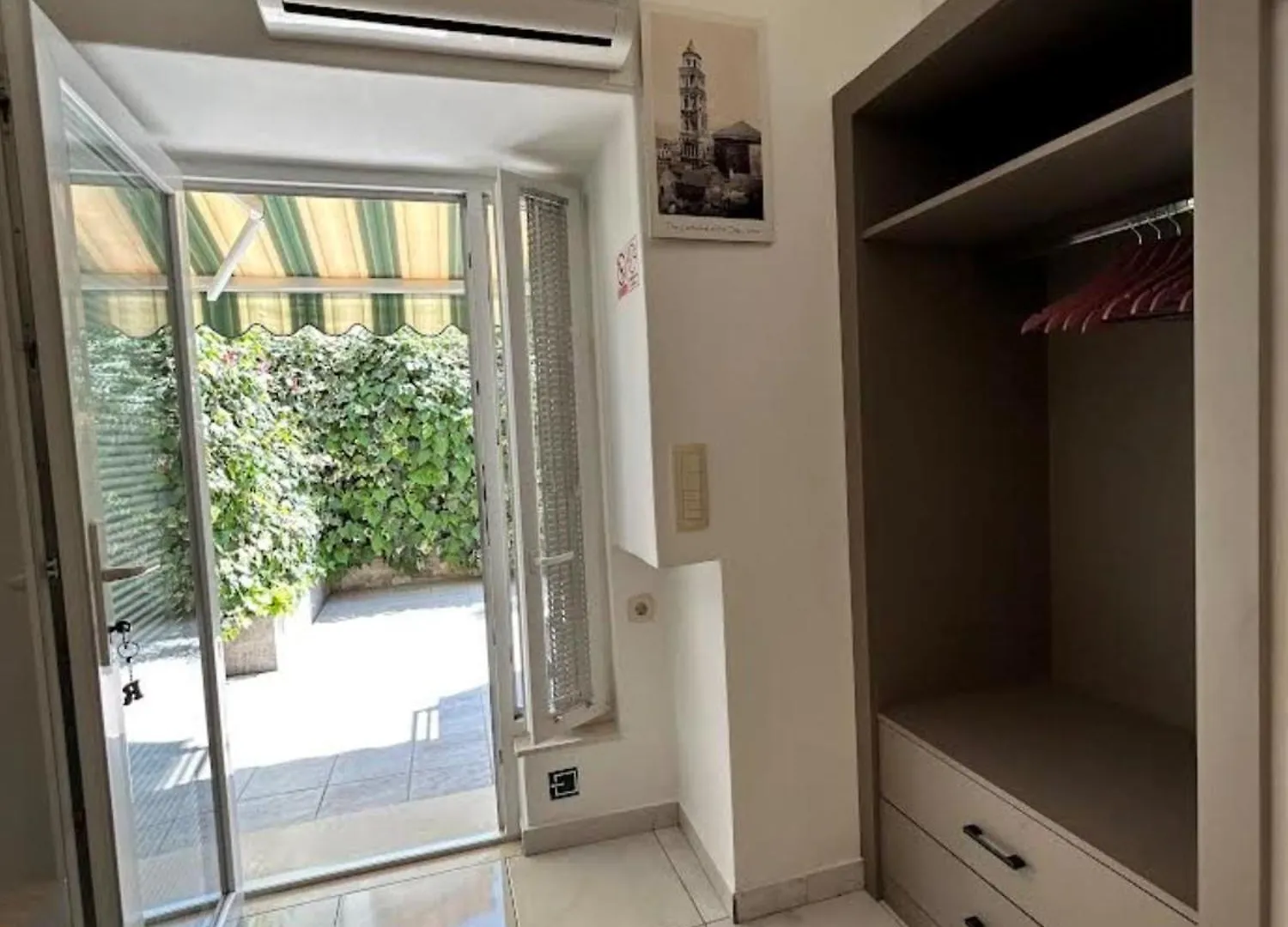 Apartments And Rooms Tudor Split Croatia